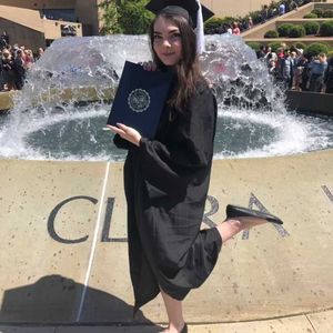 Meet your Posher, Sara